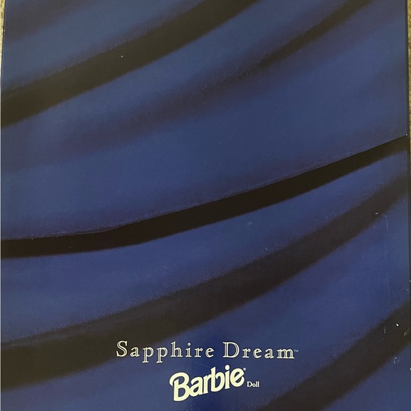 Vintage 1995 Sapphire Dream Barbie
Limited Edition
Sealed in box - Picture 4 of 4
